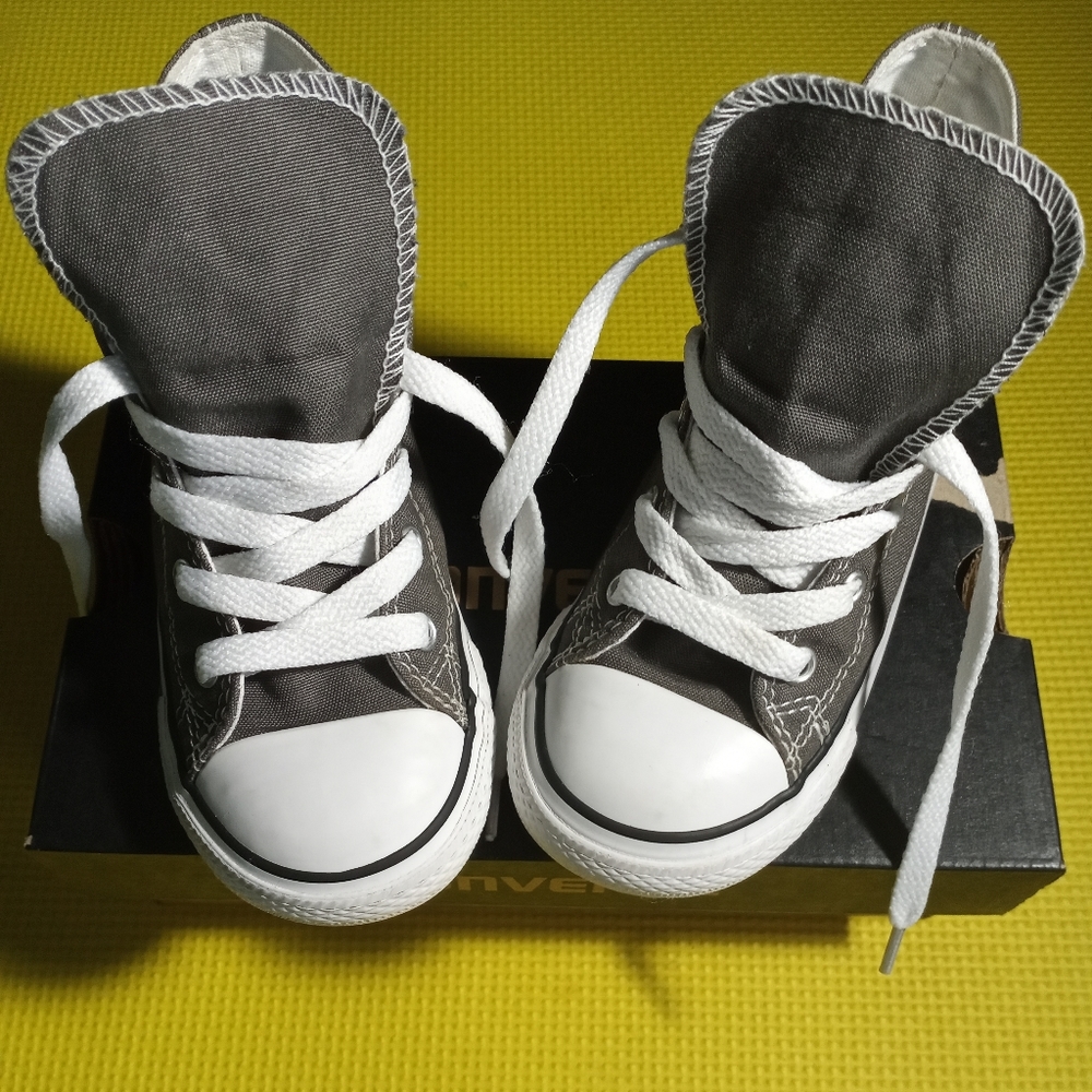 🤩SZ 10 CONVERSE🤩